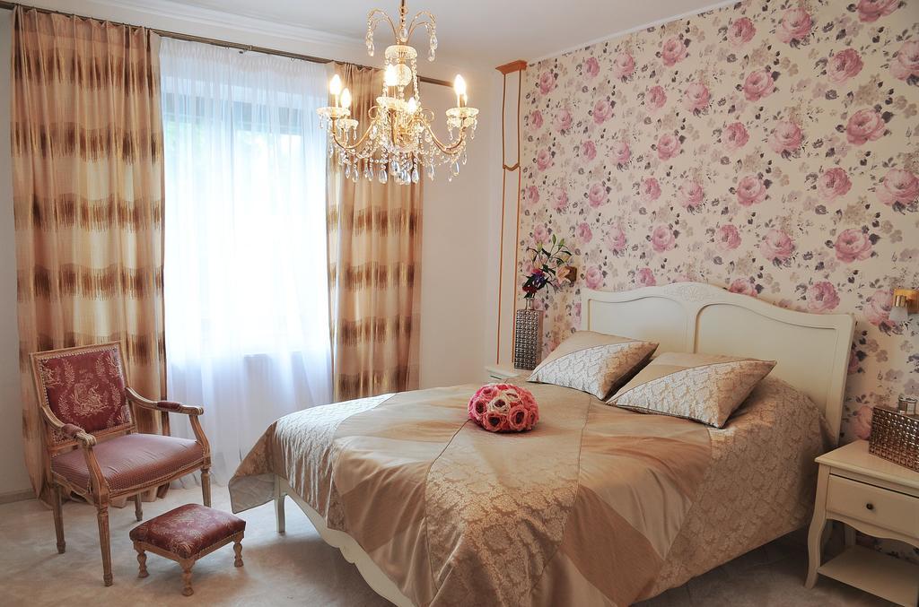 Wellness & Spa Boutique Hotel Pod Lipkami Prag Exterior foto